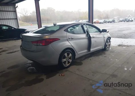 2013 Hyundai Elantra Gls from USA, damaged, VIN 5NPDH4AE2DH435283